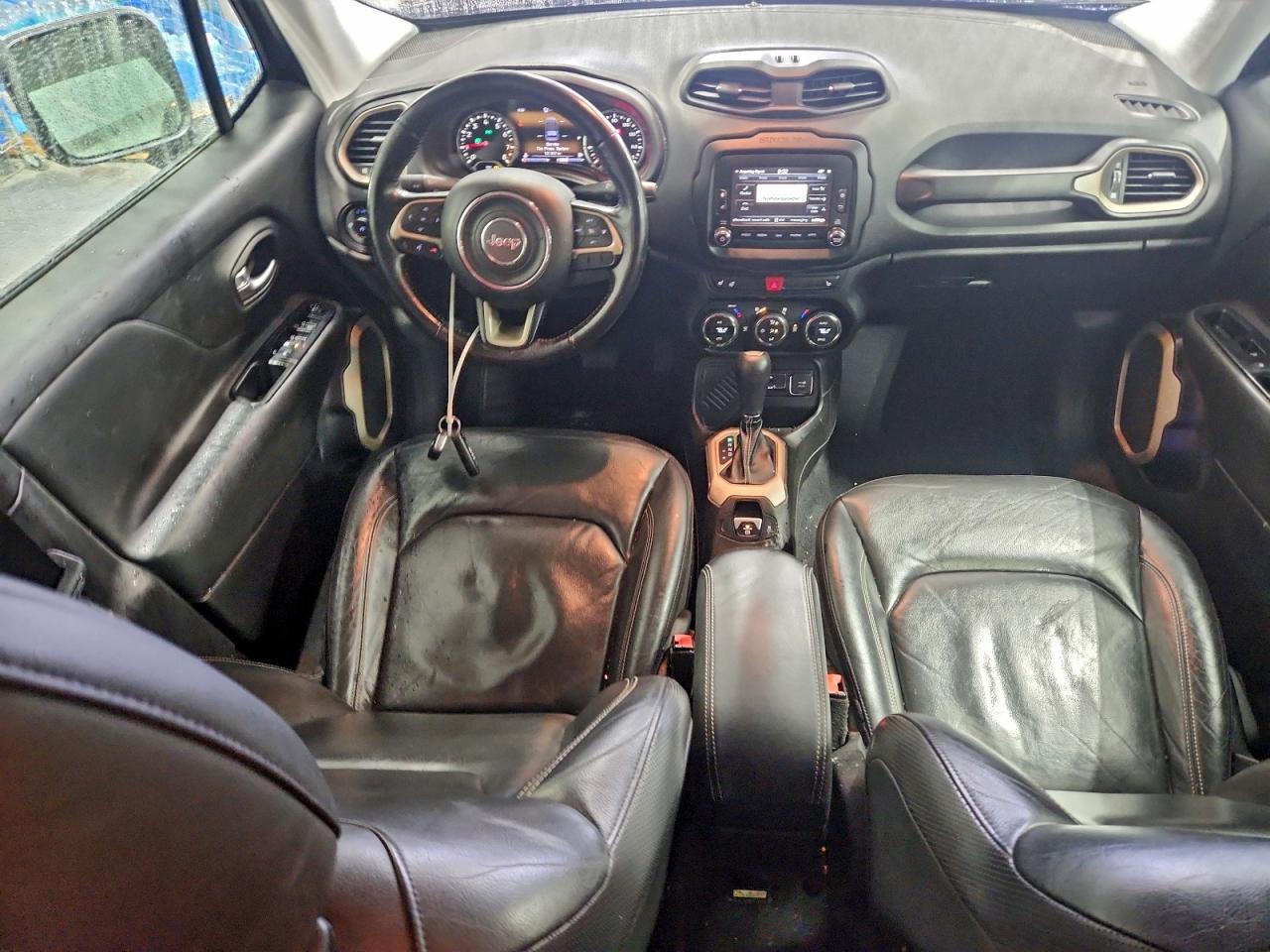 Jeep Renegade Limited Image 8