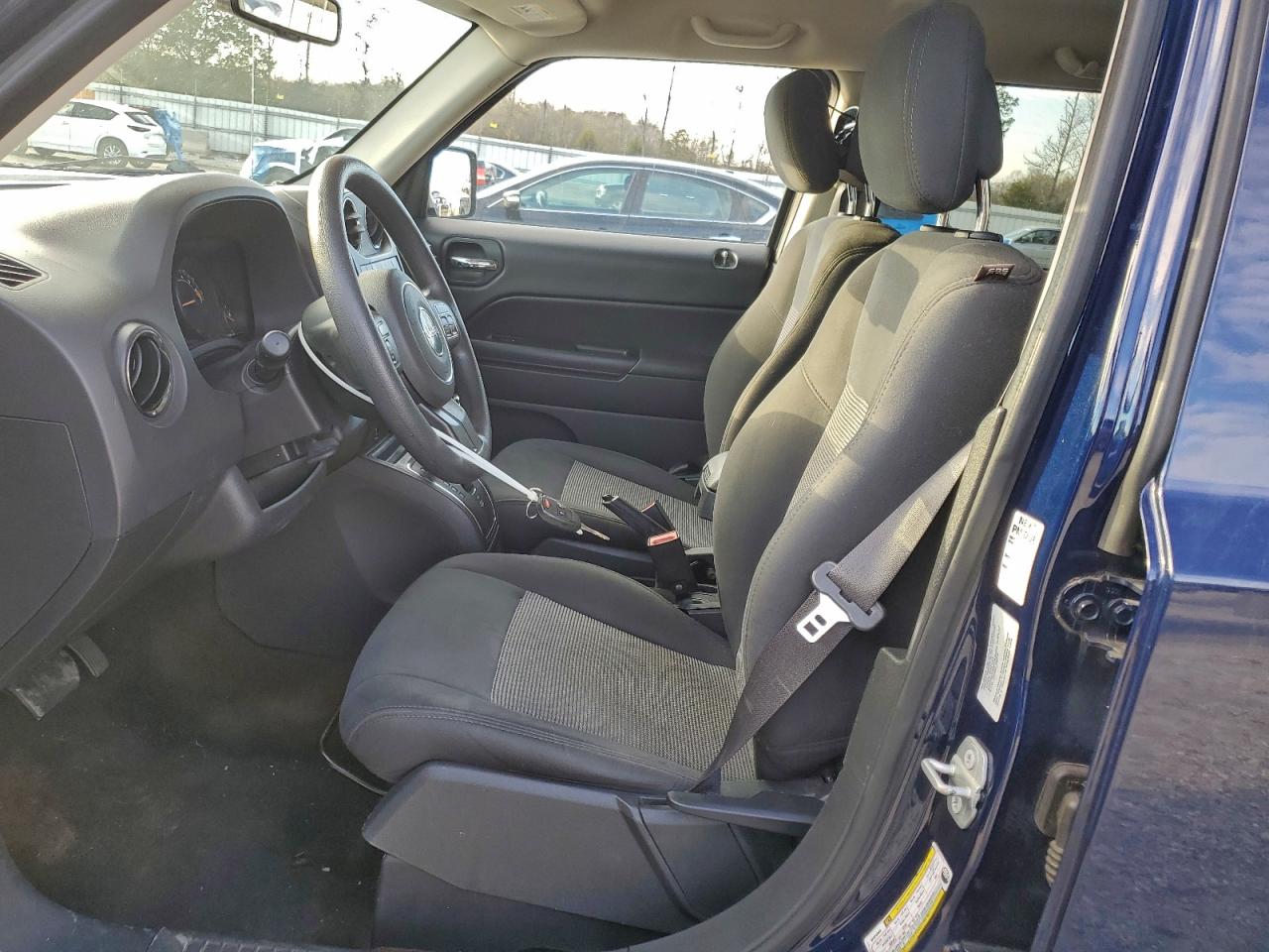 Jeep Patriot Sport Image 7