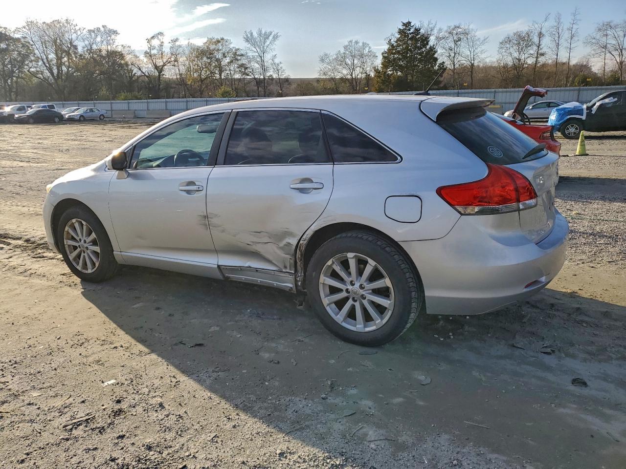 Toyota Venza Image 4