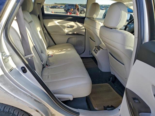 Toyota Venza Image 7