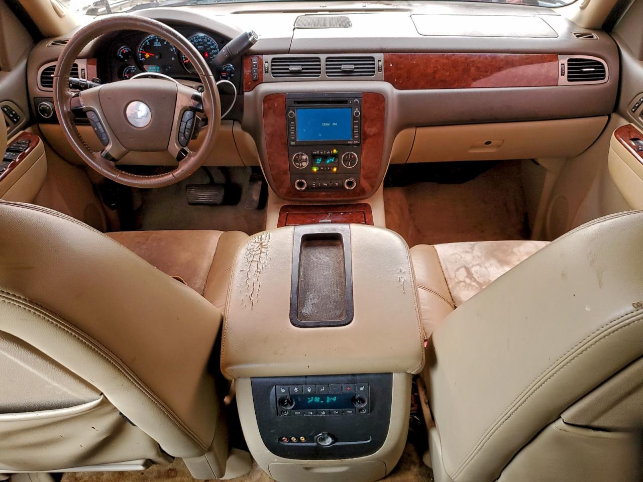 Chevrolet Tahoe C1500 Ltz Image 5