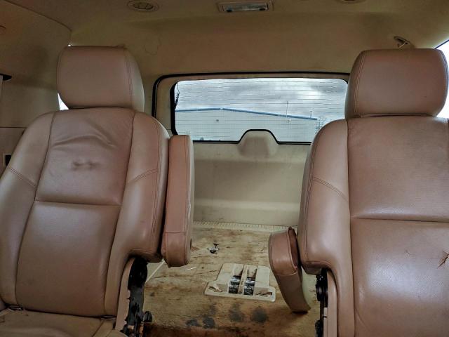 Chevrolet Tahoe C1500 Ltz Image 4