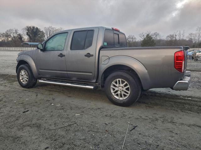 Nissan Frontier S Image 2