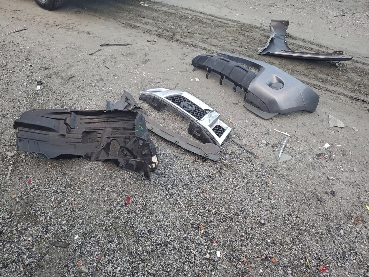 Nissan Frontier S Image 11