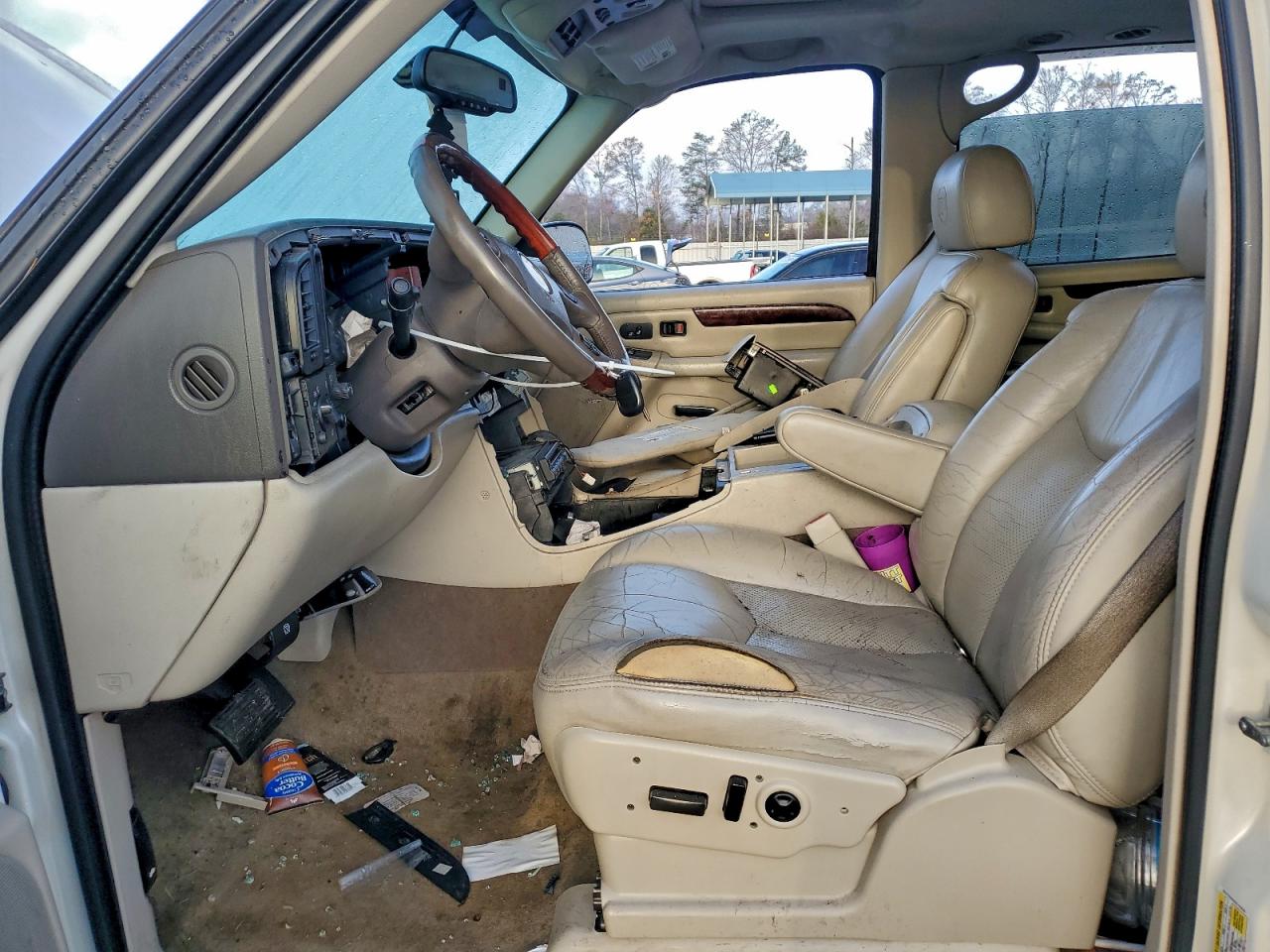 Cadillac Escalade Esv Image 4