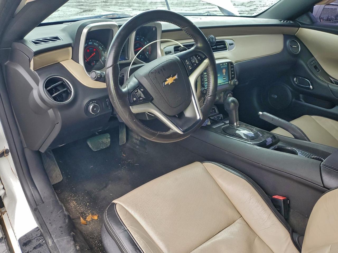 Chevrolet Camaro Lt Image 6