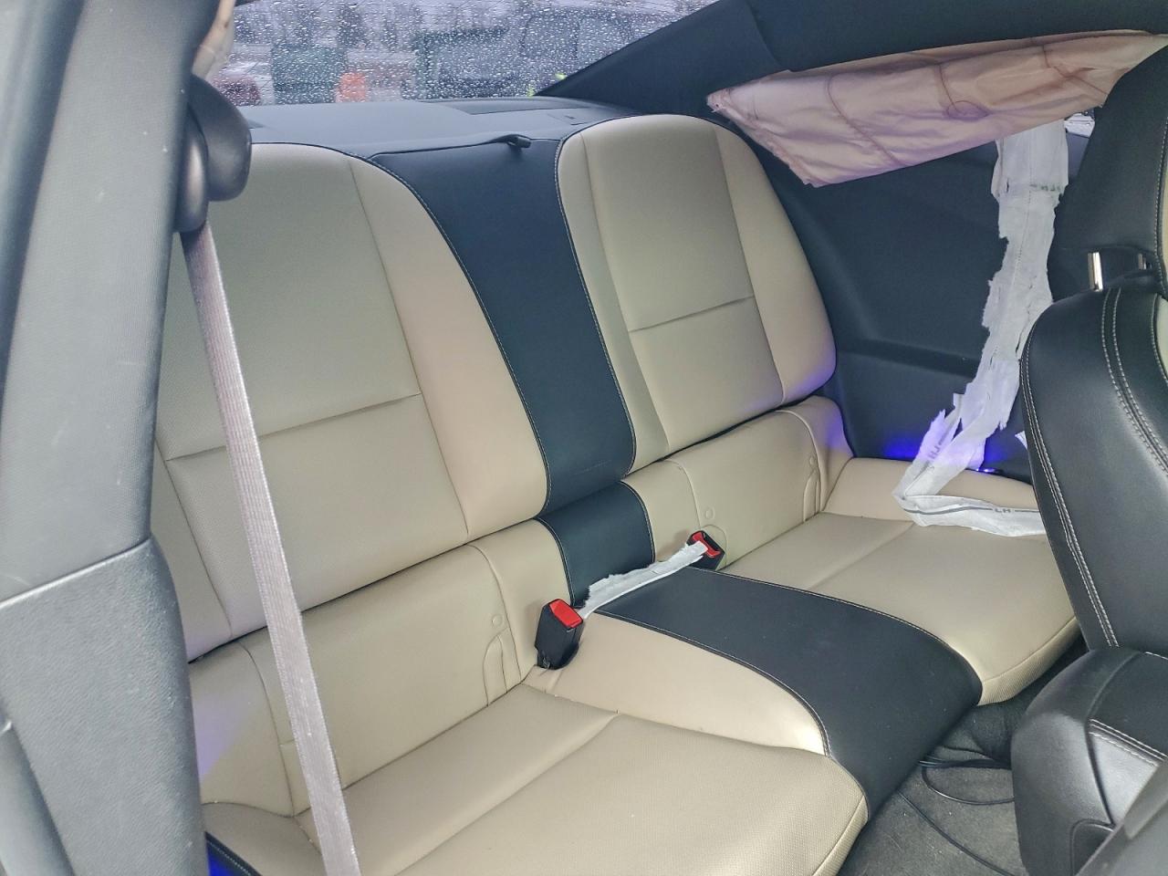 Chevrolet Camaro Lt Image 4