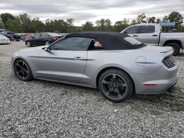 Ford Mustang Image 9