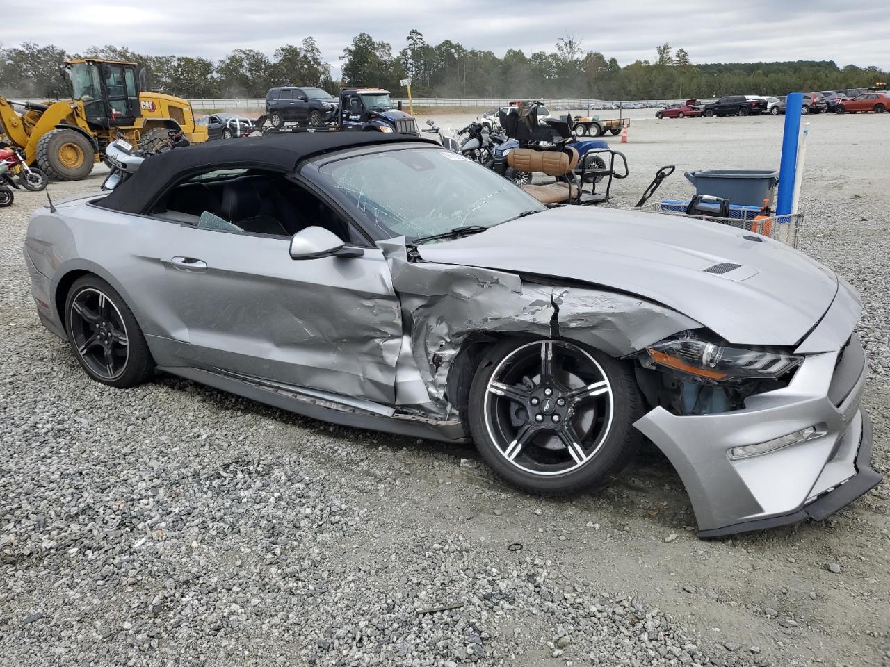 Ford Mustang Image 7