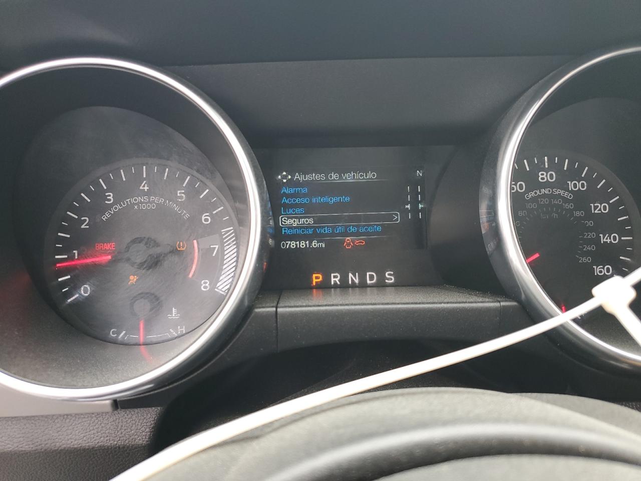 Ford Mustang Image 8