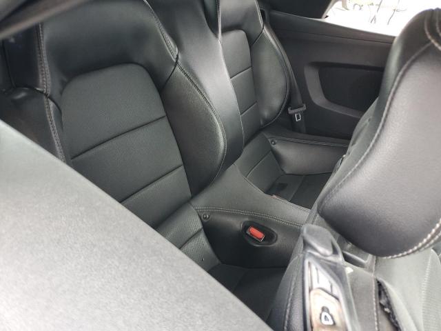 Ford Mustang Image 4