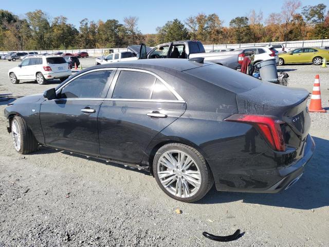 Cadillac CT4 Premium Luxury Image 2