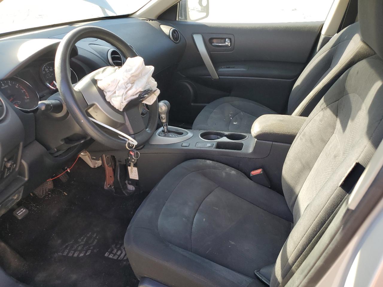 Nissan Rogue S Image 11