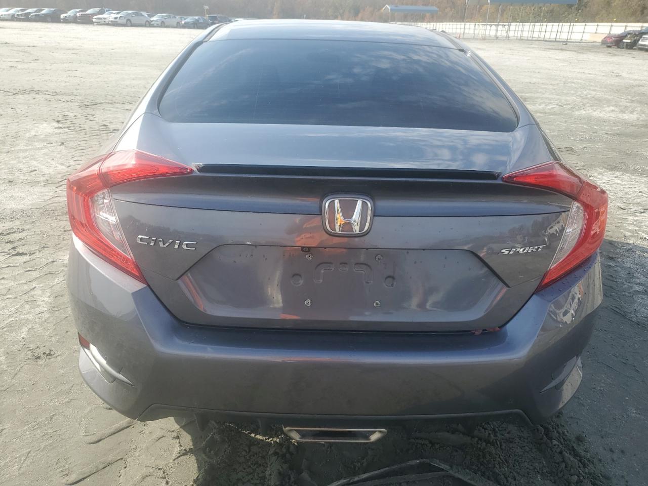 Honda Civic Sport Image 2