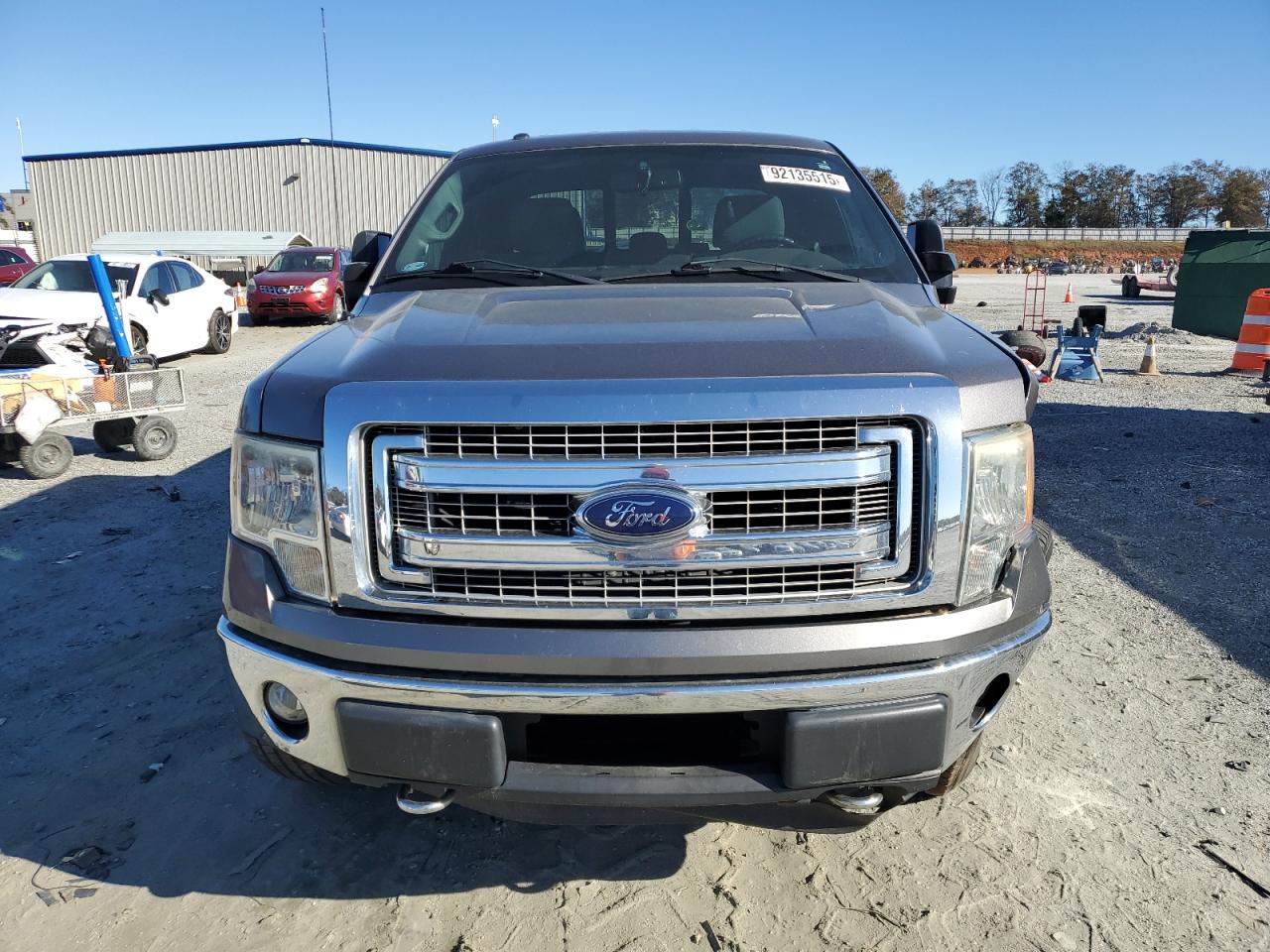 Ford F-150 Super Cab Image 3