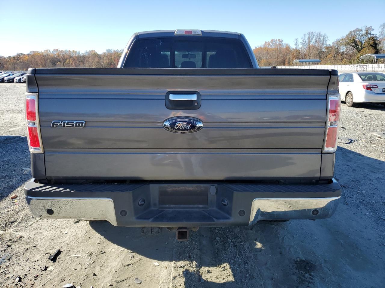 Ford F-150 Super Cab Image 7