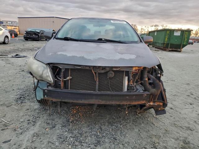 Toyota Corolla Base Image 3