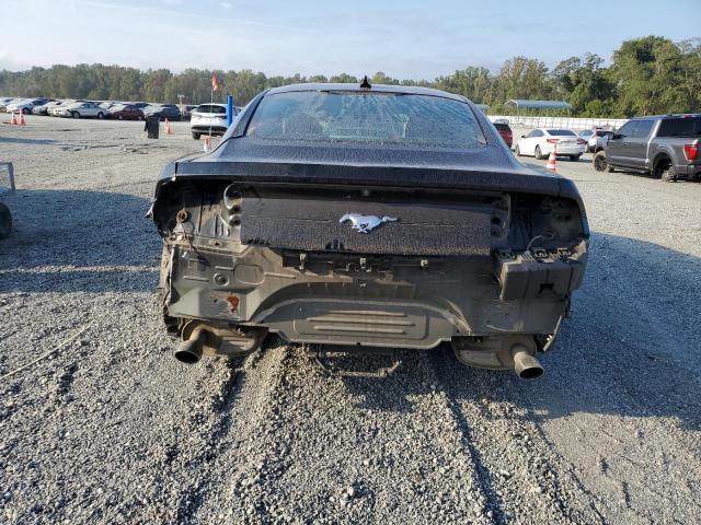 Ford Mustang Image 12