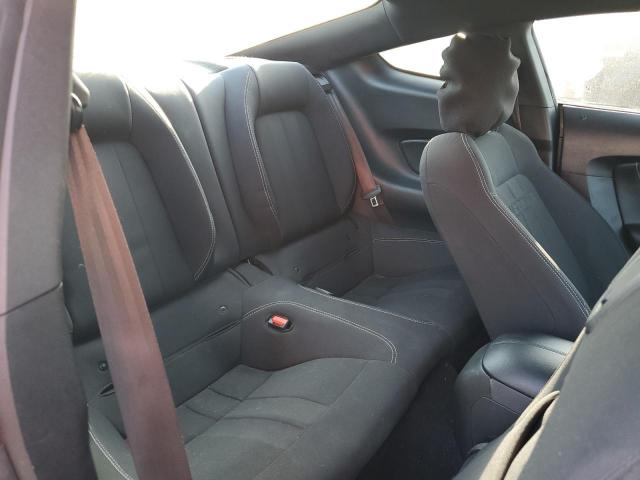 Ford Mustang Image 6