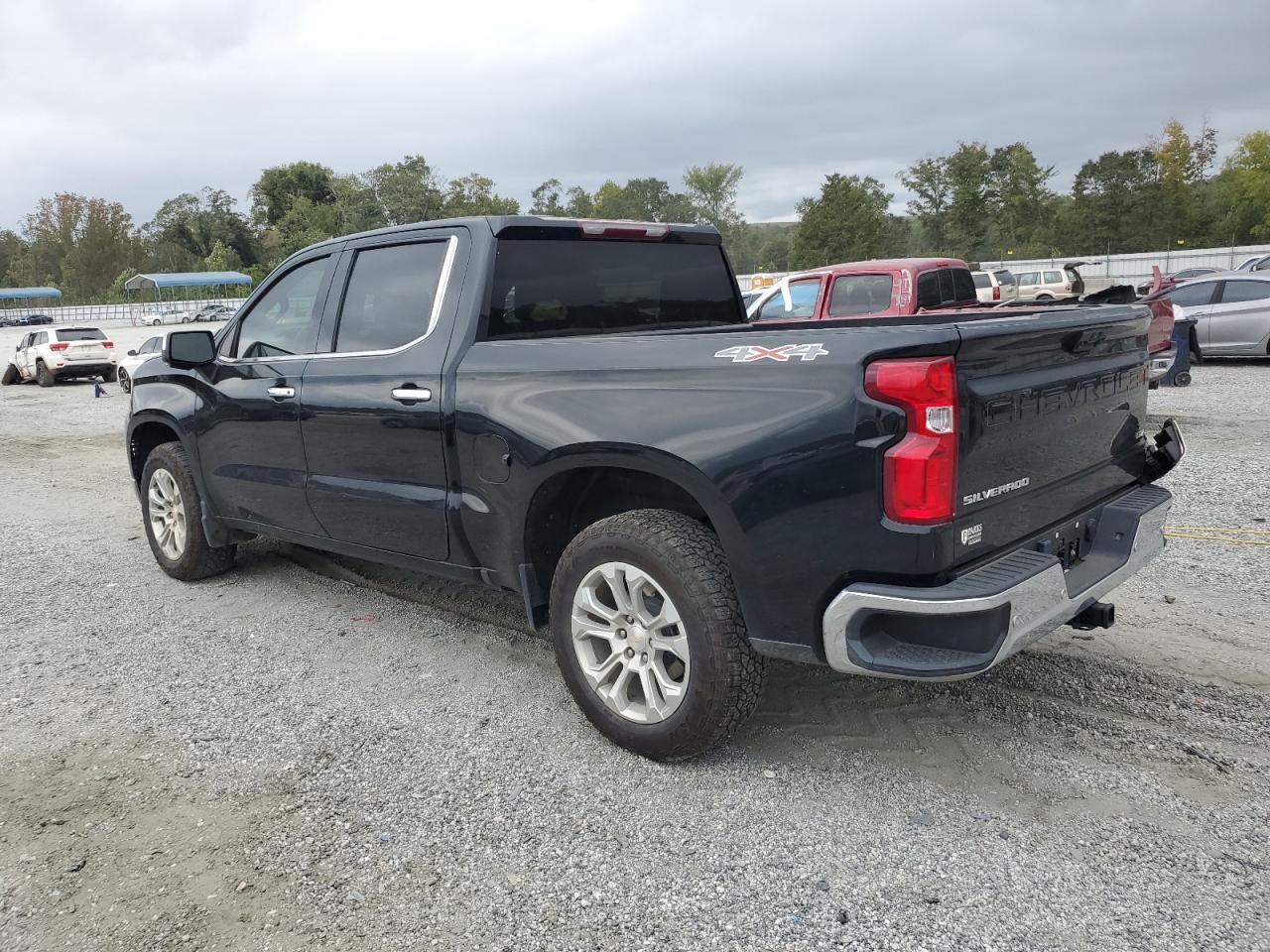 Chevrolet Silverado K1500 Ltz Image 5