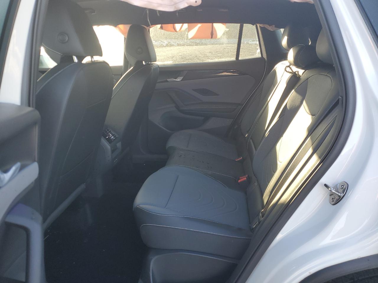 Volkswagen Tiguan Se R-line Black Image 11