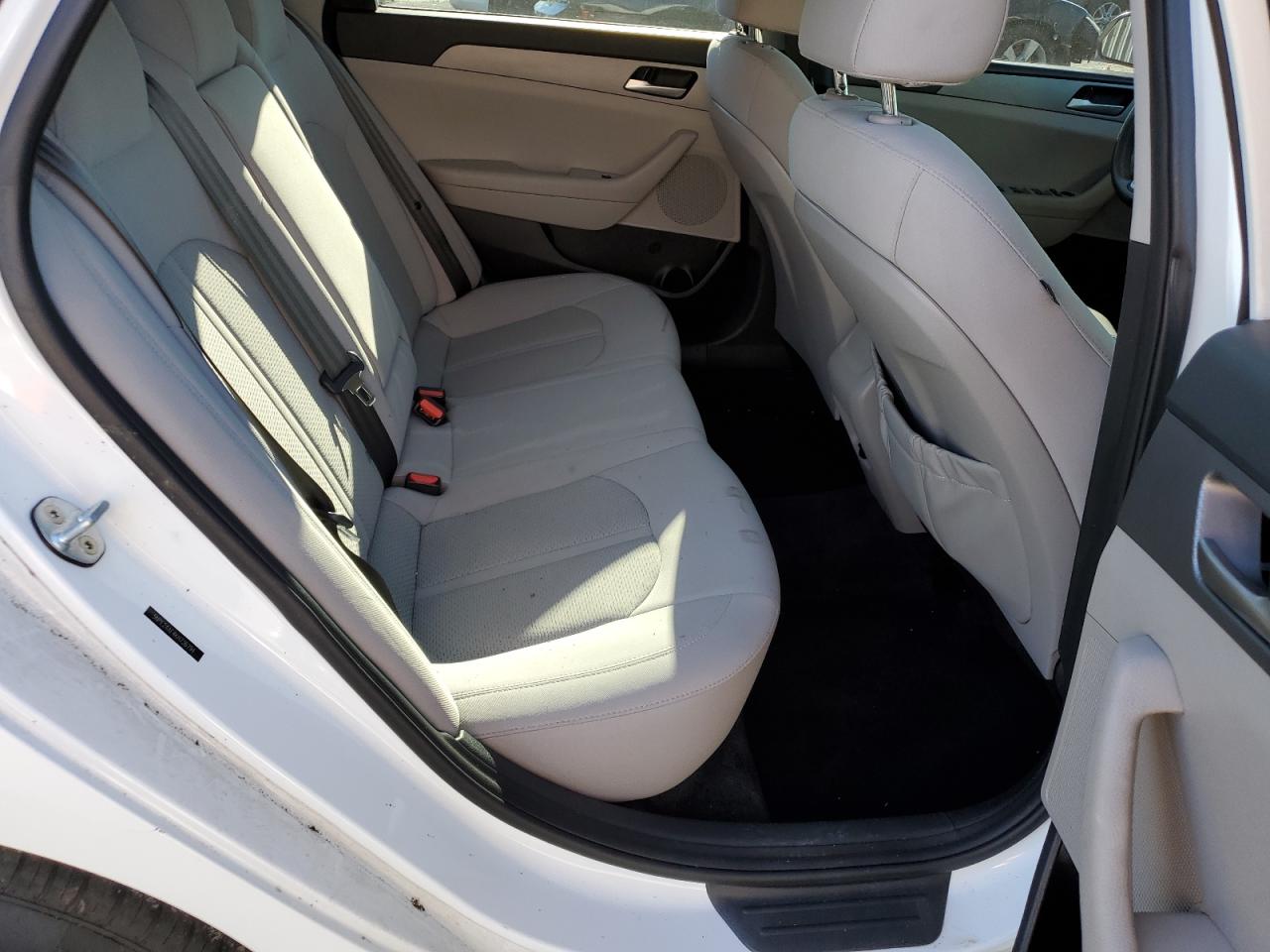 Hyundai SONATA Se Image 6