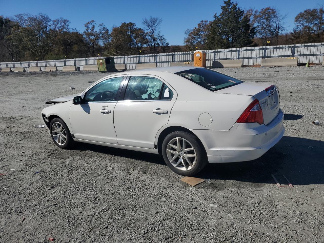 Ford Fusion Sel Image 11