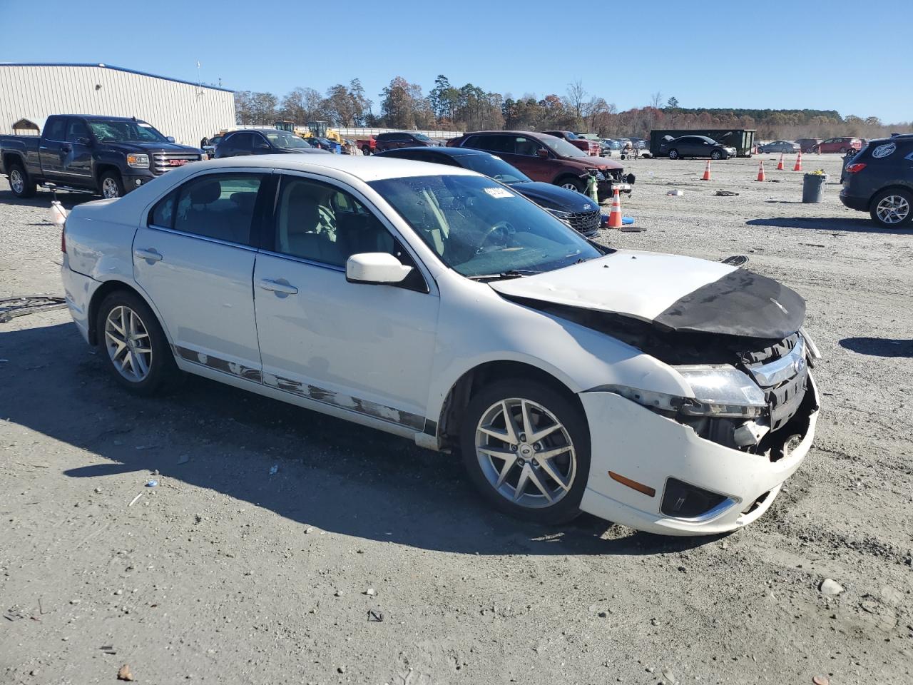 Ford Fusion Sel Image 2