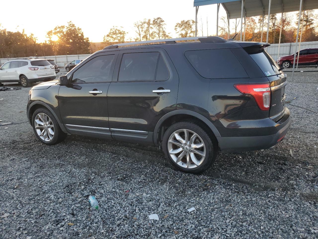 Ford Explorer Xlt Image 13