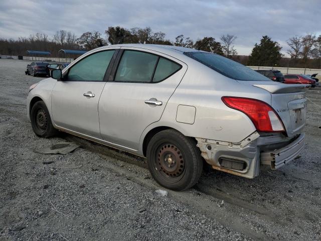 Nissan Versa S Image 12
