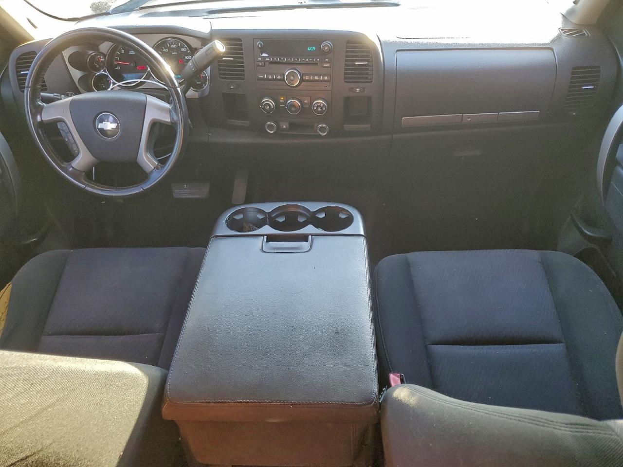 Chevrolet Silverado C1500 Lt Image 11