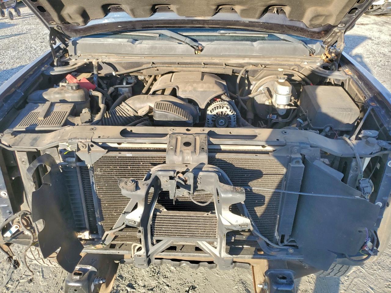 Chevrolet Silverado C1500 Lt Image 7