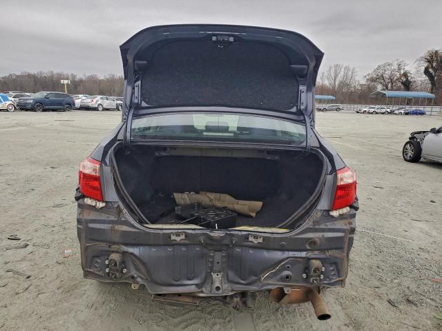 Toyota Corolla L Image 2