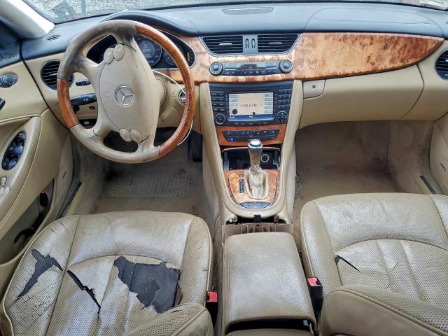 Mercedes-Benz C-Class 500c Image 10