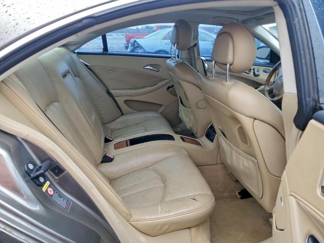 Mercedes-Benz C-Class 500c Image 8