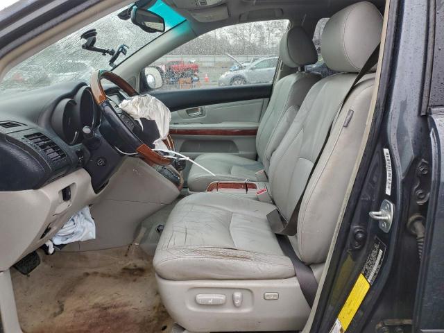 Lexus RX 330 Image 2