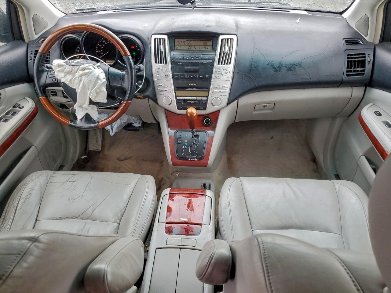 Lexus RX 330 Image 8