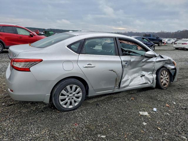 Nissan Sentra S Image 12
