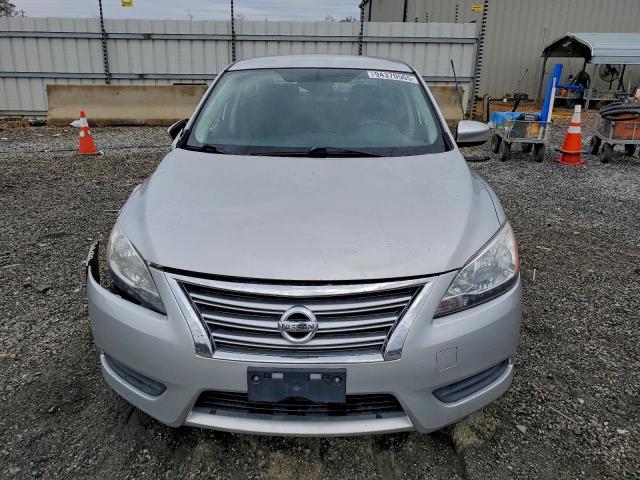 Nissan Sentra S Image 6