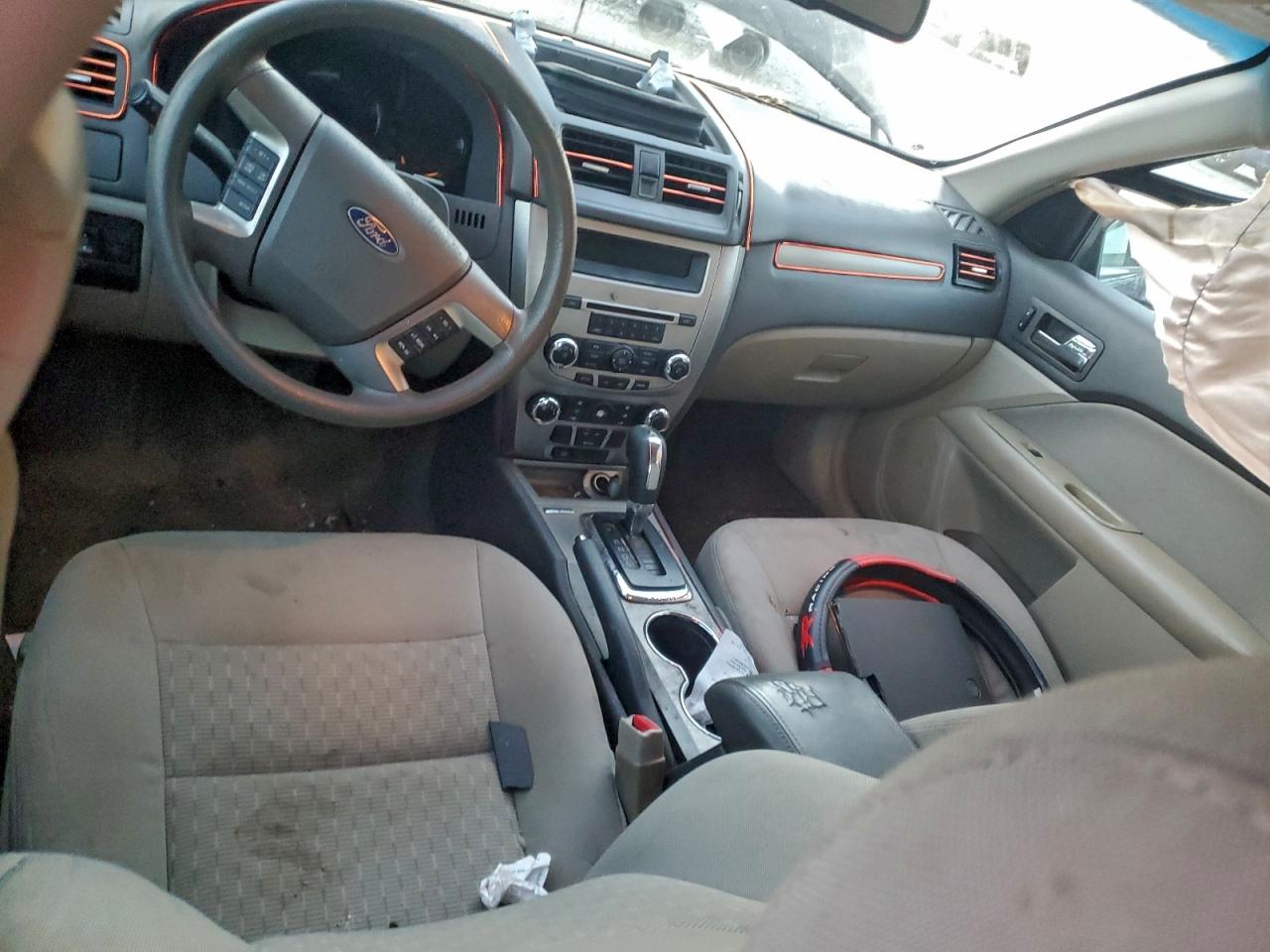 Ford Fusion Se Image 4