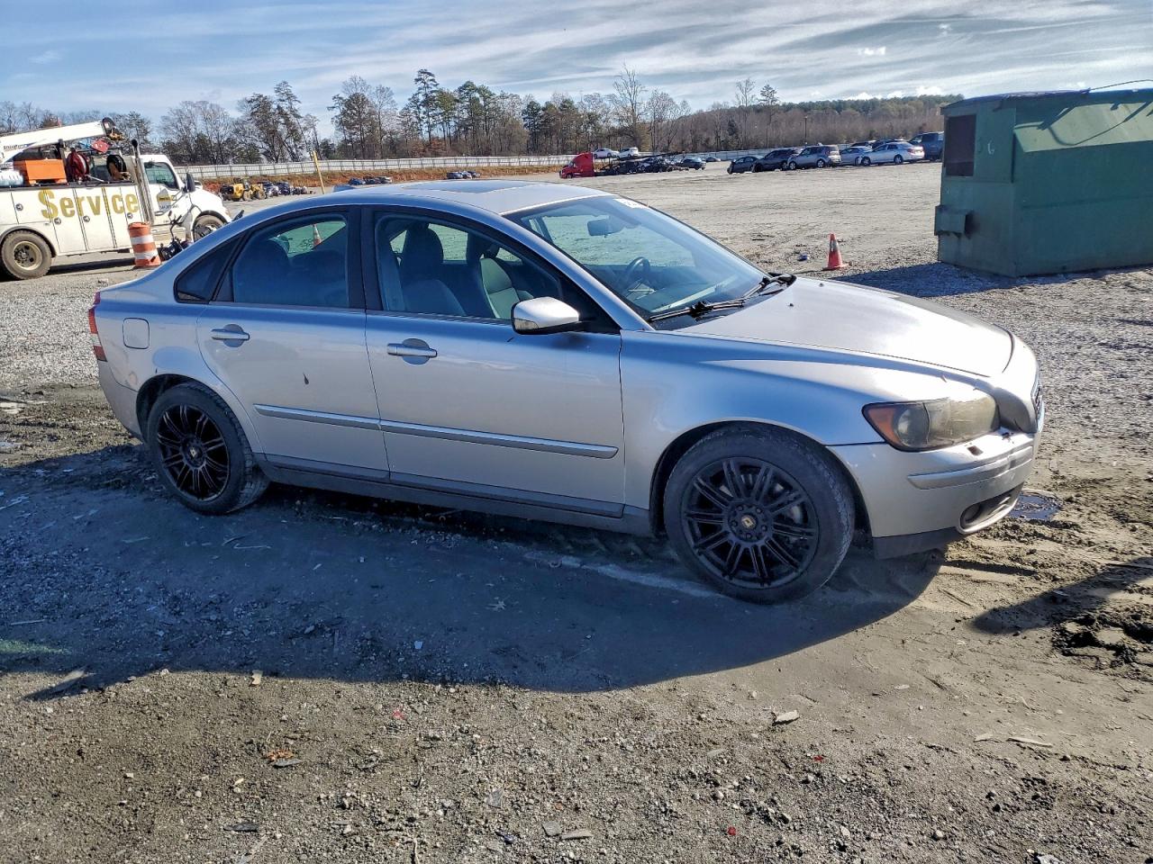Volvo S40 2.4i Image 4