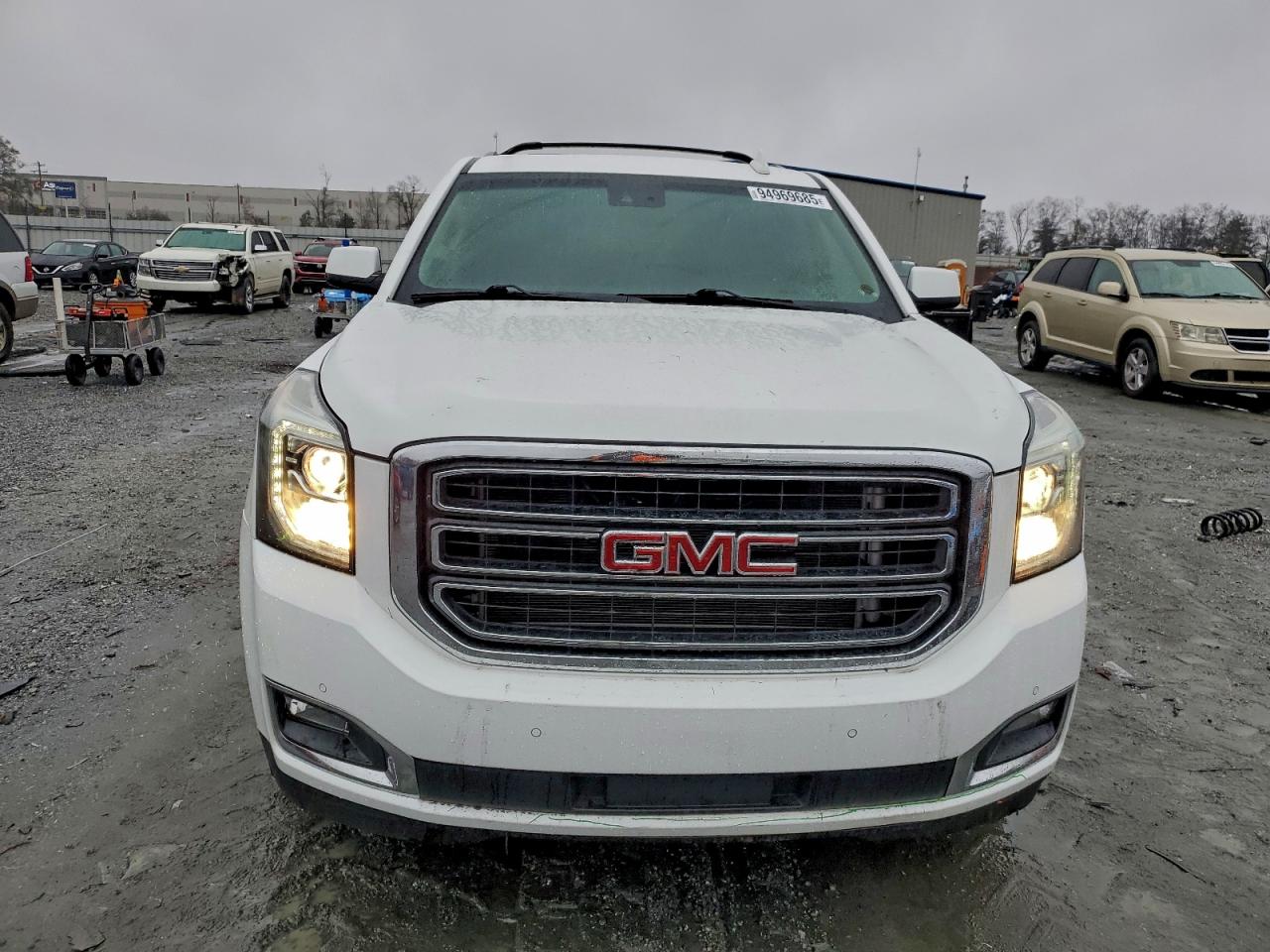 GMC Yukon Slt Image 12