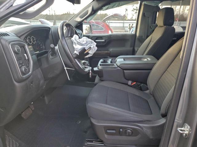 Chevrolet Silverado C1500 Lt Image 3