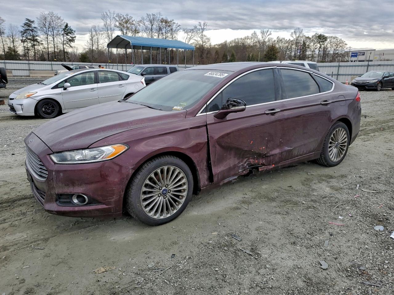Ford Fusion Titanium Image 1