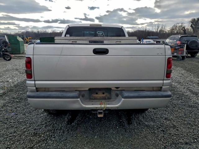 Dodge Ram 1500 Image 8