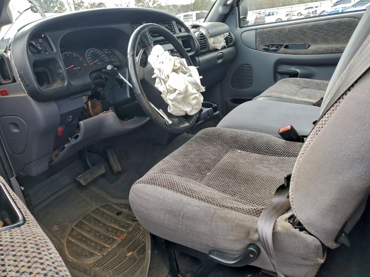 Dodge Ram 1500 Image 7