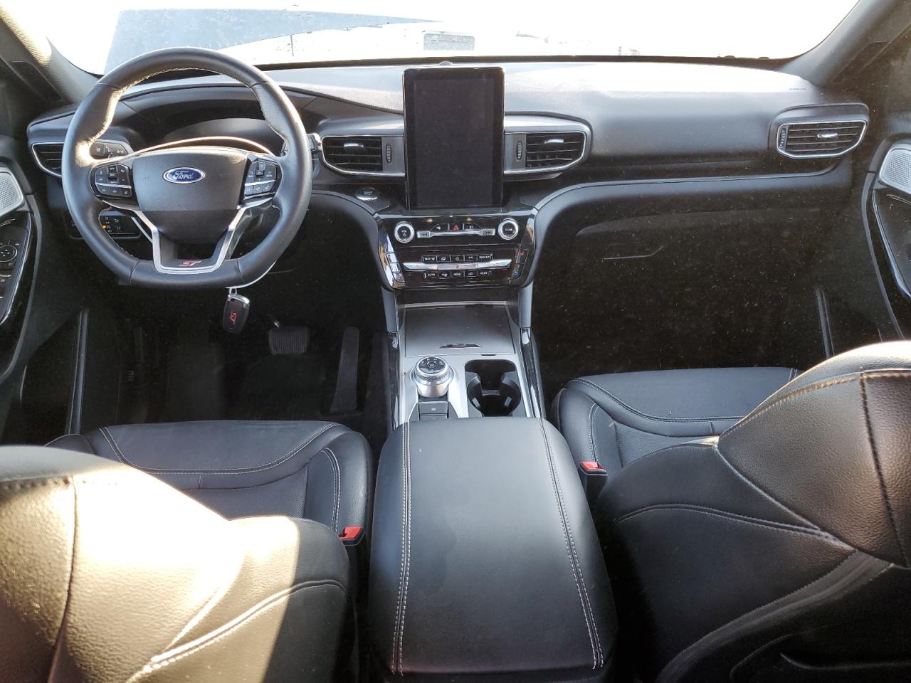 Ford Explorer St Image 7