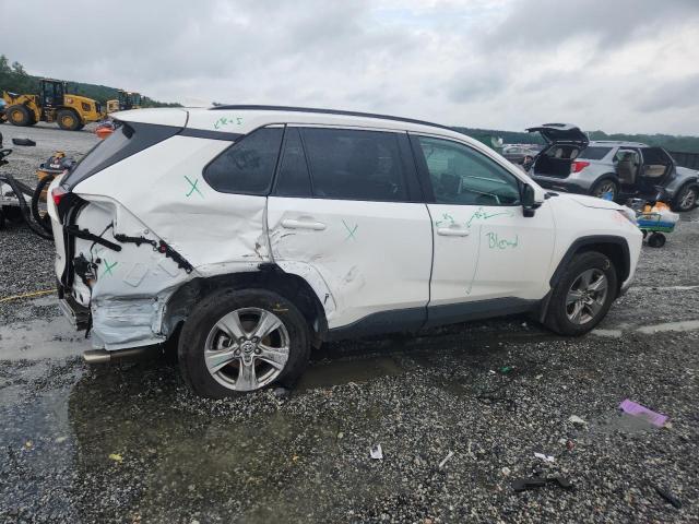 Toyota RAV4 Xle Image 2