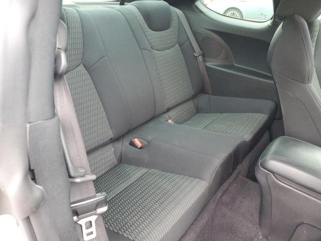 Hyundai Genesis 2.0t Image 2