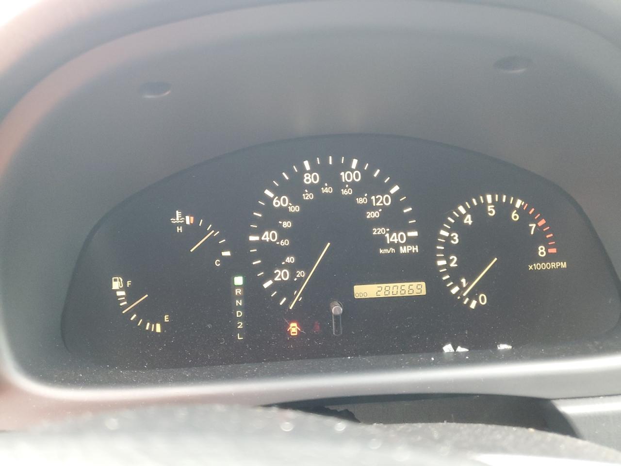 Lexus RX 300 Image 6